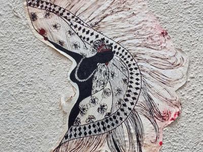 Silhouette féminine épurée — Street art à Clermont-Ferrand
