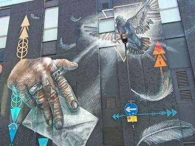The Carrier Pigeon — Street art by Nomad Clan in London