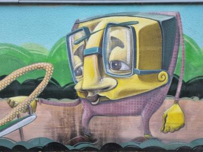 Abstract Yellow-Pink Creature — Street art in Le Pont-de-Claix