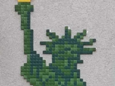 Statue of Liberty in Mosaic — Street art in Clermont-Ferrand