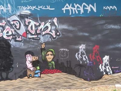 Collective Crew - Stylized Mountain — Street art in Berlin