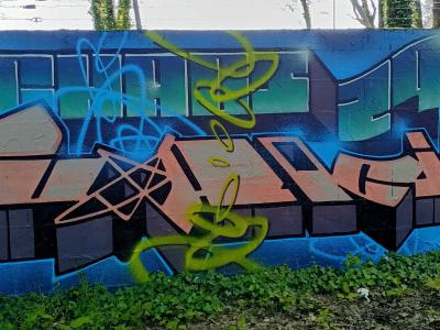 Blue and Salmon 3D Lettering — Street art in Nantes