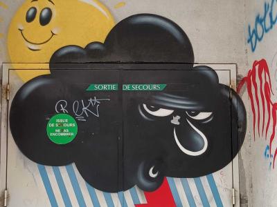 Nuage menaçant et soleil souriant, Angers — Street art à Angers