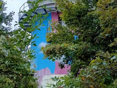 Colorful Tower - Urban Radiance — Street art in Berlin