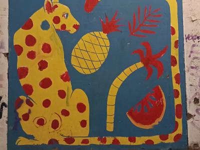 Yellow Leopard and Naive Tropical Fruits — Street art in Saint-Josse-ten-Noode