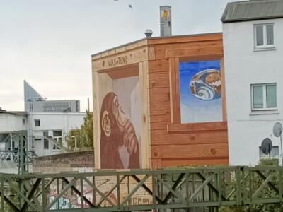 Was tun ? par Klaus Klinger — Street art de Klaus Klinger à Düsseldorf