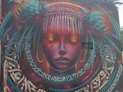 Face Crowned with Calligraphy, Tetal and Nitram Joke — Street art by Tetal, Nitram Joke in Marseille