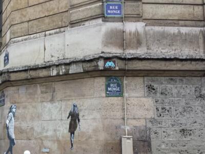 PA_04, Space Invader on the Corner of Rue Monge — Street art by Invader in Paris