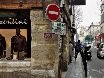PA_05, Space Invader de la rue Guisarde — Street art de Invader à Paris
