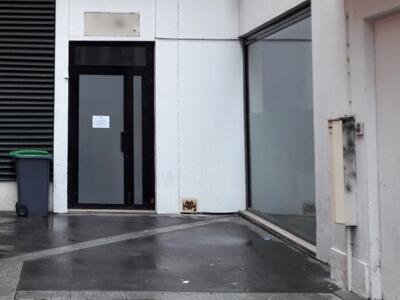 PA_23, Space Invader in Impasse Beaubourg — Street art by Invader in Paris
