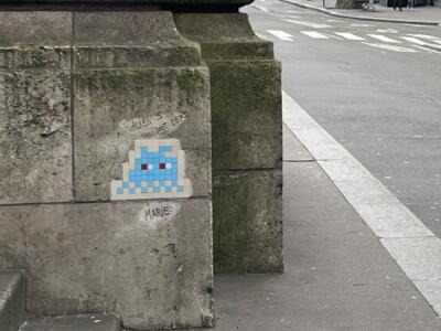 PA_53, Space Invader on Avenue Pierre-Mendès-France — Street art by Invader in Paris