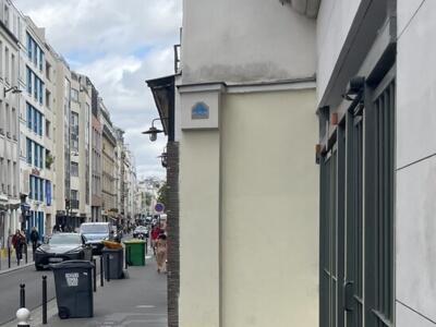 PA_63, Space Invader at 74 Rue de Charonne — Street art by Invader in Paris