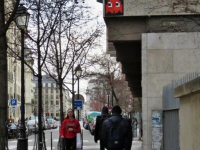PA_71, Space Invader on Rue de Fourcy — Street art by Invader in Paris