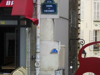 PA_82, Space Invader in Passage de la Voûte — Street art by Invader in Paris