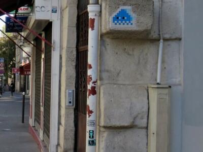 PA_97, Space Invader on Rue de Charenton — Street art by Invader in Paris