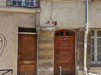 PA_155, Space Invader on Rue des Trois-Portes — Street art by Invader in Paris