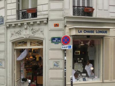 PA_161, Space Invader on Rue Yvonne-Le-Tac — Street art by Invader in Paris
