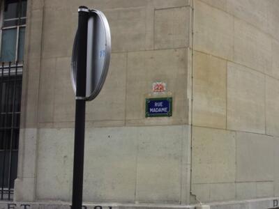 PA_183, Space Invader at 19 Rue Madame — Street art by Invader in Paris