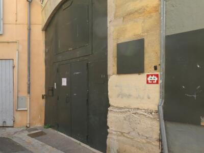 AIX_01, Space Invader on Rue Brueys — Street art by Invader in Aix-en-Provence