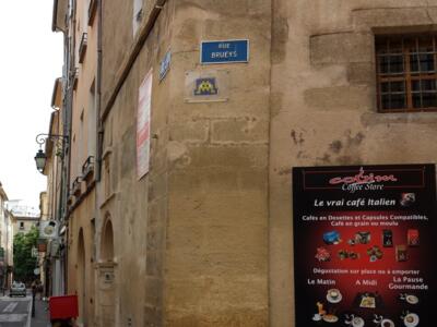 AIX_06, Space Invader on 2–10 Rue Brueys — Street art by Invader in Aix-en-Provence