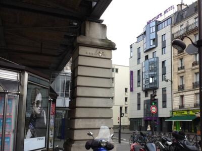 PA_220, Space Invader on Quai de la Gare — Street art by Invader in Paris
