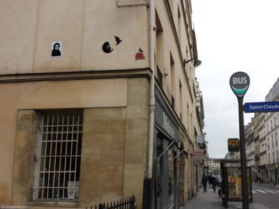 PA_22, Space Invader on Rue de Turenne — Street art by Invader in Paris