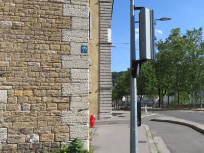 LY_33, Space Invader on 6 Quai Saint-Vincent — Street art by Invader in Lyon