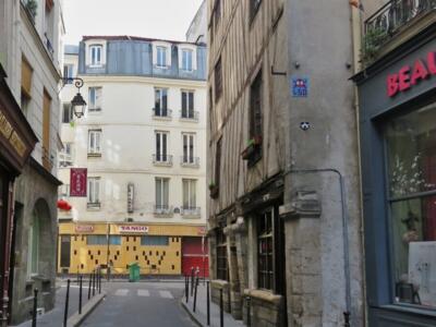PA_450, Space Invader de la rue Volta — Street art de Invader à Paris