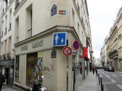 PA_462, Space Invader de la rue de Cléry — Street art de Invader à Paris