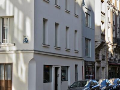 PA_536, Space Invader on 7 Ruelle de la Planchette — Street art by Invader in Paris