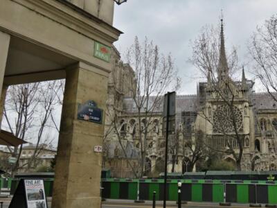 PA_556, Space Invader on Rue de la Bûcherie — Street art by Invader in Paris