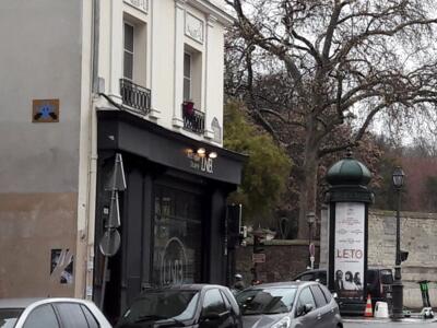 PA_566, Space Invader on 23 Boulevard de Ménilmontant — Street art by Invader in Paris
