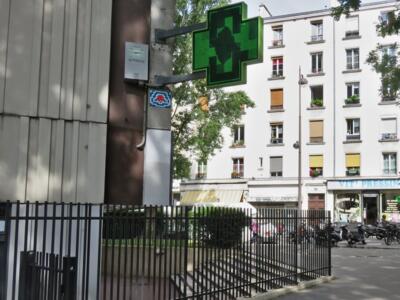 PA_699, Space Invader de la rue des Pyrénées — Street art de Invader à Paris