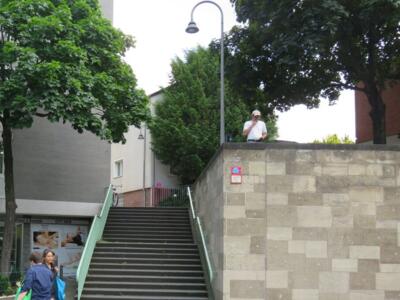 KLN_06, Space Invader de Mariengartengasse — Street art de Invader à Köln