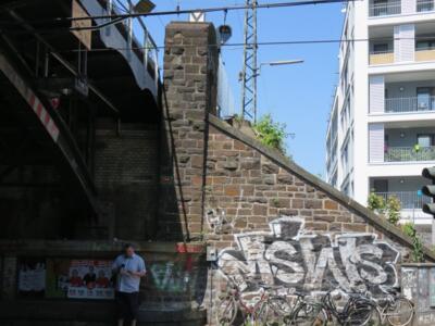 KLN_13, Space Invader de Zülpicher Straße — Street art de Invader à Köln