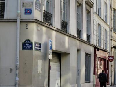 PA_780, Space Invader on 9 Rue du Vieux Colombier — Street art by Invader in Paris