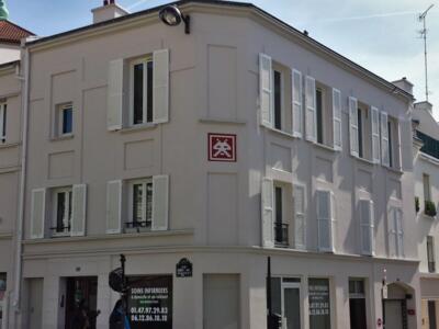 PA_817, Space Invader on 1 Rue Saint-Blaise — Street art by Invader in Paris