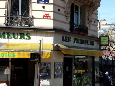 PA_838, Space Invader on 180 Rue de Charonne — Street art by Invader in Paris