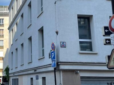 PA_766, Space Invader on Rue de l’Épée de Bois — Street art by Invader in Paris