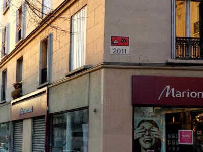 PA_945, Space Invader on 81 Rue de la Folie Méricourt — Street art by Invader in Paris