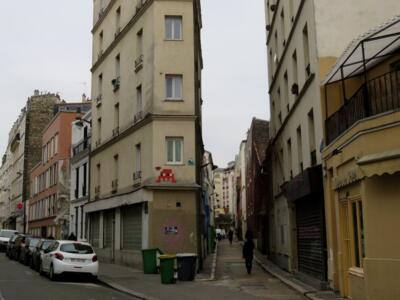 PA_1020, Space Invader on 88 Rue Championnet — Street art by Invader in Paris