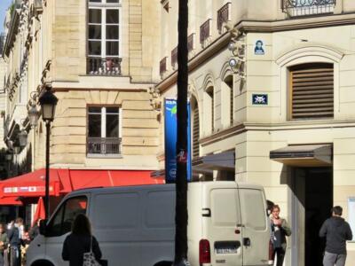 PA_1181, Space Invader on 58 rue Caumartin — Street art by Invader in Paris