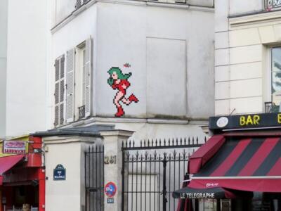 PA_1219, Space Invader on 261 rue de Belleville — Street art by Invader in Paris