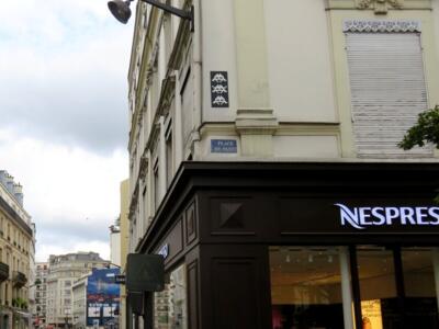 PA_1223, Space Invader on 1 place de Passy — Street art by Invader in Paris
