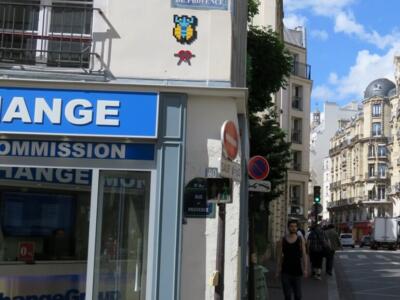 PA_1278, Space Invader de la rue de Provence — Street art de Invader à Paris