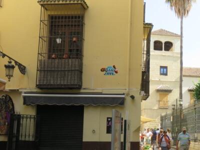 MLGA_23, Space Invader de Calle San Agustín — Street art de Invader à Málaga