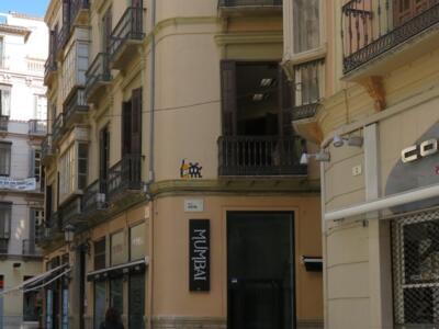MLGA_24, Space Invader de Calle Capitán — Street art de Invader à Málaga