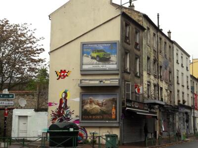 PA_1306, Space Invader on 46 avenue Pierre Brossolette — Street art by Invader in Malakoff