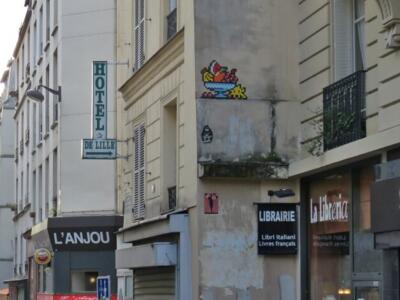 PA_1321, Space Invader de la rue du Faubourg Montmartre — Street art de Invader à Paris