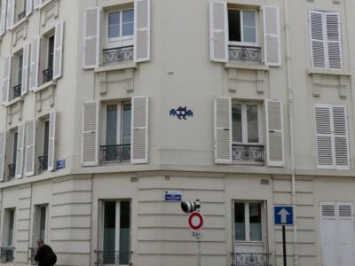 PA_1345, Space Invader de la rue Jean-Baptiste Marty — Street art de Invader à Charenton-le-Pont